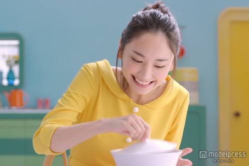 A839FE2CA3C4B3662C34493BFB3CB024_B500_900_500_333